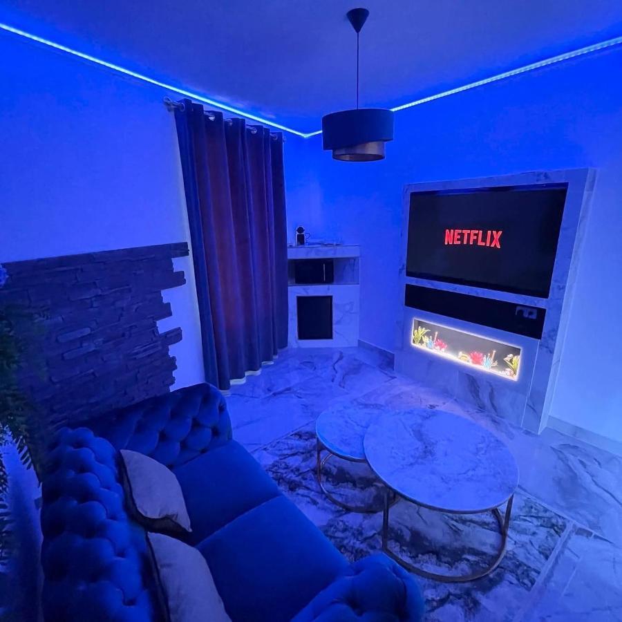 Appartement Le BLUE à Aubervilliers Extérieur photo